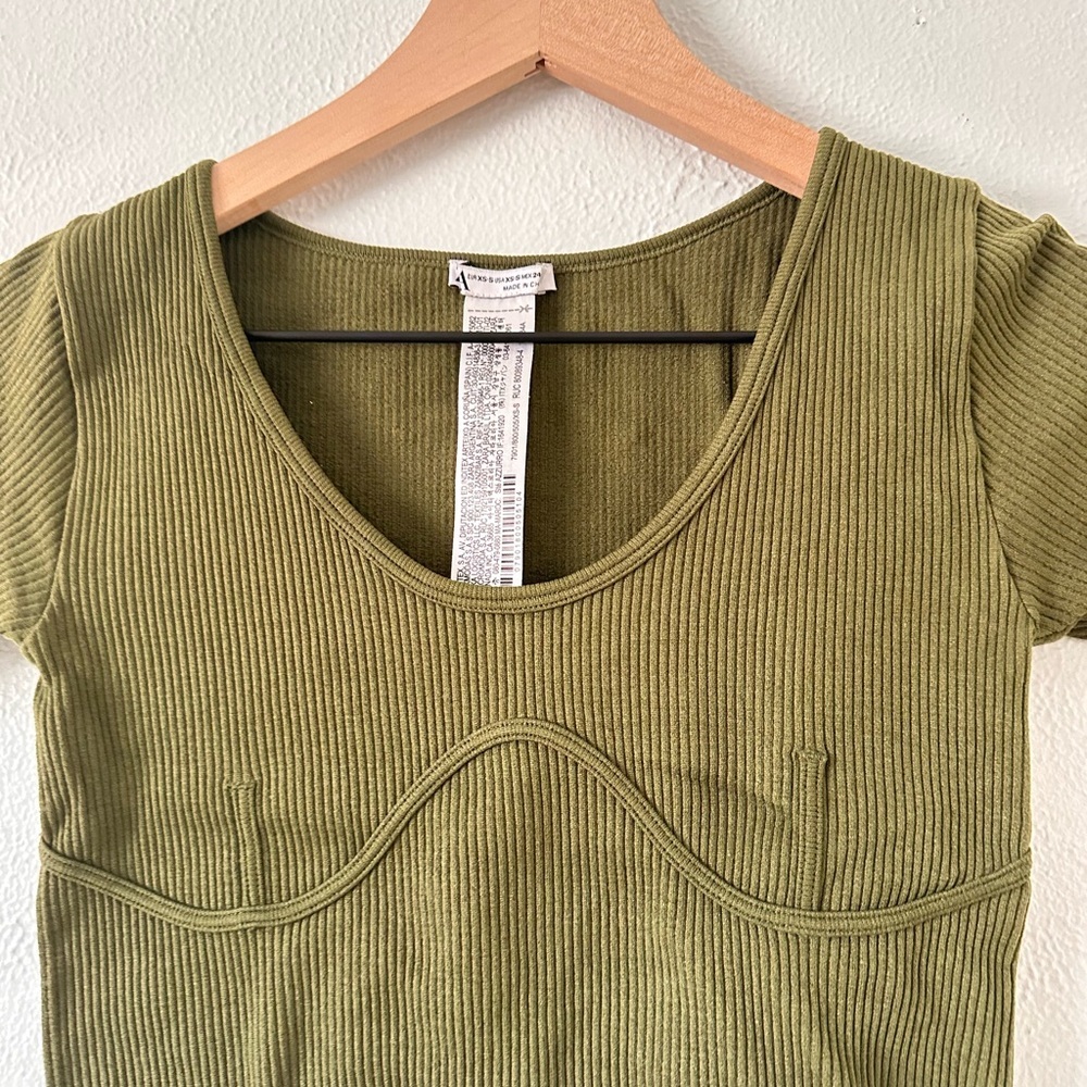 Zara Olive Ribbed Crop Top - Picture 2 of 3
